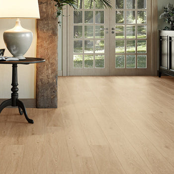 Invictus Primus LVT Flooring in Sherwood Oak Natural Wood Effect