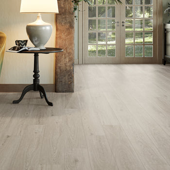 Invictus Primus LVT Flooring in Sherwood Oak Shell Wood Effect