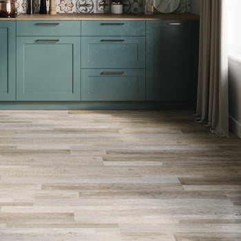 Invictus Primus LVT Flooring in Vintage Oak Cafe Au Lait Wood Effect